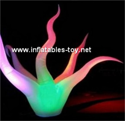 Multi tentacle inflatable lamp